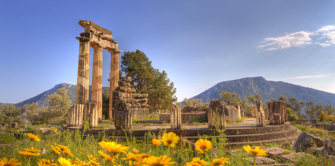 private tour to Delphi from Athens